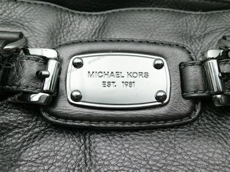 Sac Mickael kors Est 1981 .